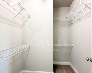 7754 Acc Boulevard - Photo Thumbnail 32