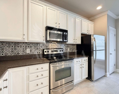 7754 Acc Boulevard - Photo Thumbnail 13