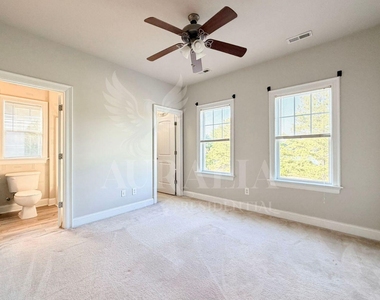7754 Acc Boulevard - Photo Thumbnail 22