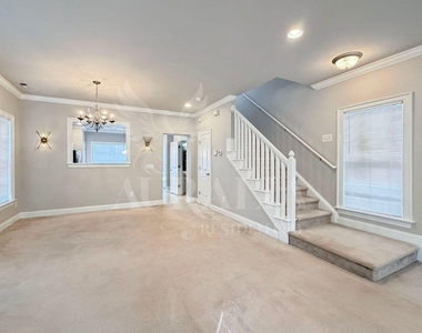 7754 Acc Boulevard - Photo Thumbnail 3