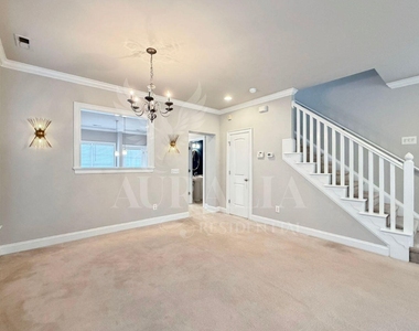 7754 Acc Boulevard - Photo Thumbnail 4