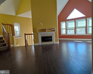 7671 Coachlight Lane - Photo Thumbnail 26