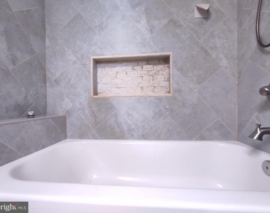 7671 Coachlight Lane - Photo Thumbnail 19