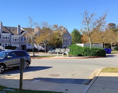 7671 Coachlight Lane - Photo Thumbnail 35