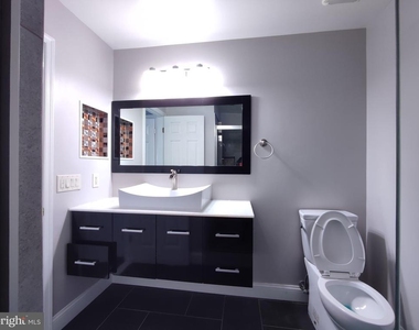 7671 Coachlight Lane - Photo Thumbnail 13