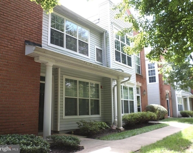10808 Warfield Place - Photo Thumbnail 1