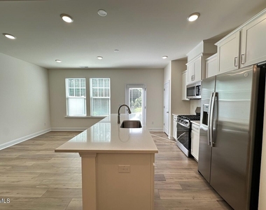 947 Kensley Grove Lane - Photo Thumbnail 8
