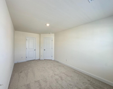 947 Kensley Grove Lane - Photo Thumbnail 24
