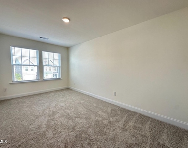 947 Kensley Grove Lane - Photo Thumbnail 23