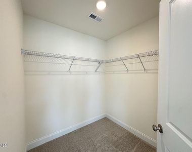 947 Kensley Grove Lane - Photo Thumbnail 18