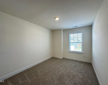 947 Kensley Grove Lane - Photo Thumbnail 21