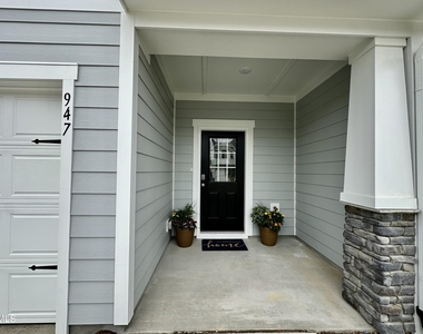 947 Kensley Grove Lane - Photo Thumbnail 2