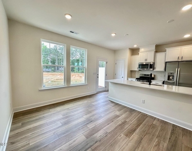 951 Kensley Grove Lane - Photo Thumbnail 12