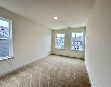 951 Kensley Grove Lane - Photo Thumbnail 21