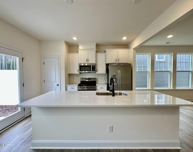 951 Kensley Grove Lane - Photo Thumbnail 9