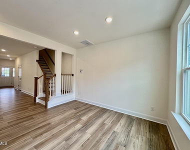 951 Kensley Grove Lane - Photo Thumbnail 11