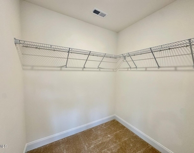 951 Kensley Grove Lane - Photo Thumbnail 18