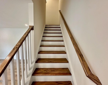 951 Kensley Grove Lane - Photo Thumbnail 13