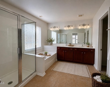 317 Euphoria Circle - Photo Thumbnail 9