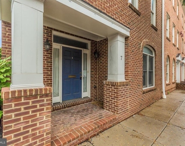 7 South Street W - Photo Thumbnail 1