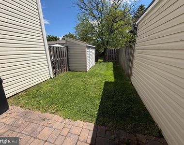 534 Lancaster Place - Photo Thumbnail 2