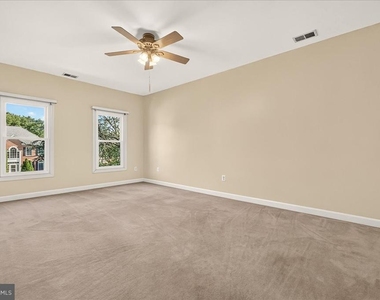 6430 Bellevue Place - Photo Thumbnail 21