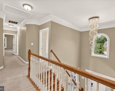 6430 Bellevue Place - Photo Thumbnail 19
