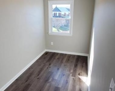 4007 Saint Augustine Lane - Photo Thumbnail 20
