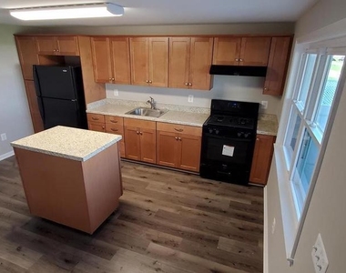 4007 Saint Augustine Lane - Photo Thumbnail 2