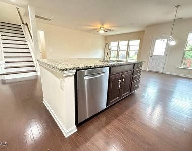 1017 Magnolia Blossom Lane - Photo Thumbnail 8