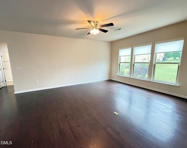 1017 Magnolia Blossom Lane - Photo Thumbnail 11