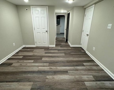1513 Aldeney Avenue - Photo Thumbnail 12