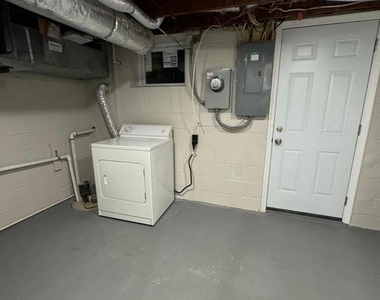 1513 Aldeney Avenue - Photo Thumbnail 18