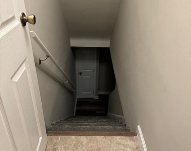 1513 Aldeney Avenue - Photo Thumbnail 9