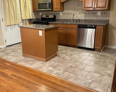 1513 Aldeney Avenue - Photo Thumbnail 2