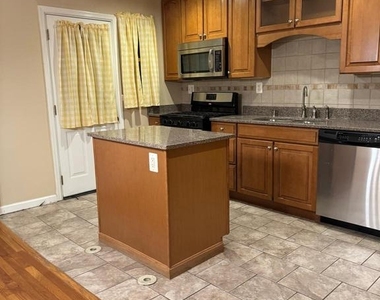 1513 Aldeney Avenue - Photo Thumbnail 4
