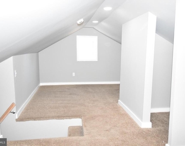 2902 Michigan Avenue - Photo Thumbnail 13