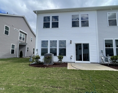 7424 Bourbon Briar Drive - Photo Thumbnail 18