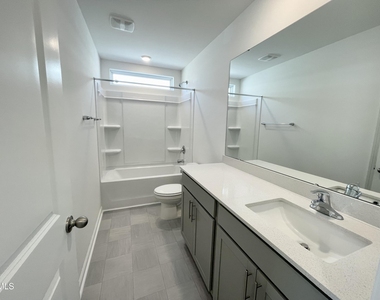 7424 Bourbon Briar Drive - Photo Thumbnail 29