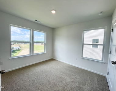 7424 Bourbon Briar Drive - Photo Thumbnail 32