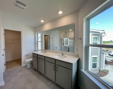 7424 Bourbon Briar Drive - Photo Thumbnail 23