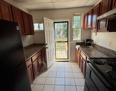 1305 E Patapsco Avenue - Photo Thumbnail 9