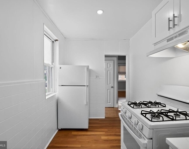 5446 Narcissus Avenue - Photo Thumbnail 18