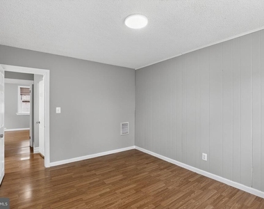 5446 Narcissus Avenue - Photo Thumbnail 5