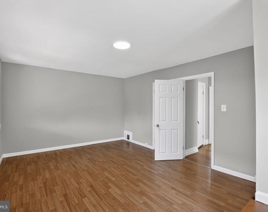 5446 Narcissus Avenue - Photo Thumbnail 6