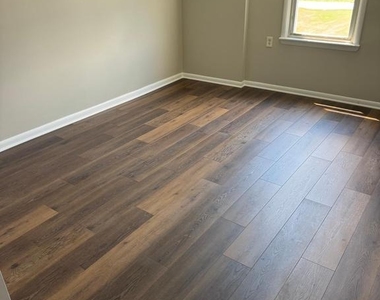 6600 Marne Avenue - Photo Thumbnail 22