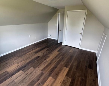6600 Marne Avenue - Photo Thumbnail 23