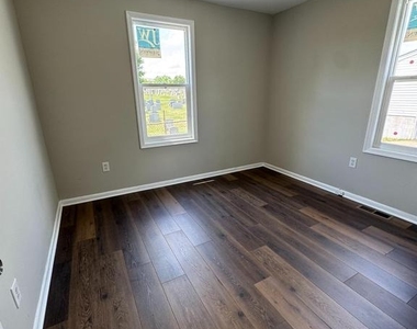 6600 Marne Avenue - Photo Thumbnail 7