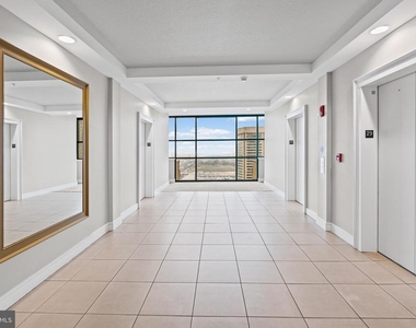 414 Water Street - Photo Thumbnail 1