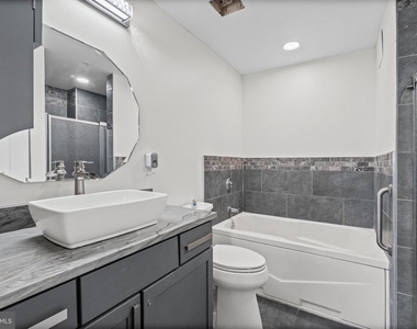 414 Water Street - Photo Thumbnail 23